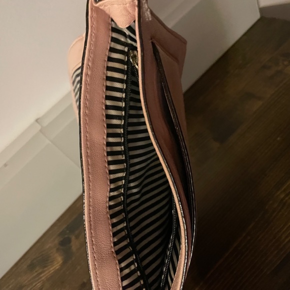 Kate Spade light pink Crossbody - Picture 4 of 7